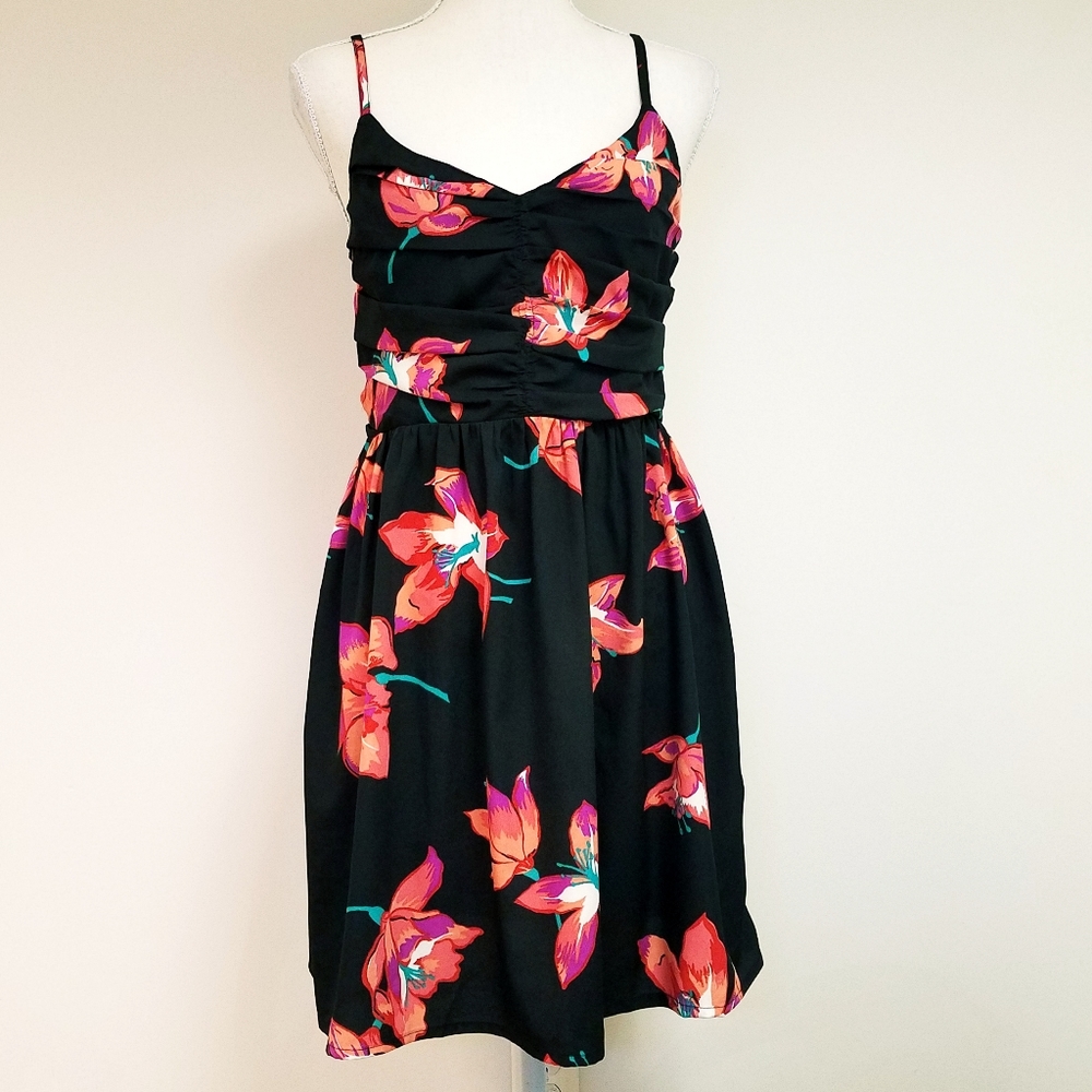 LAST CALL! Roxy Floral Dress Sz L